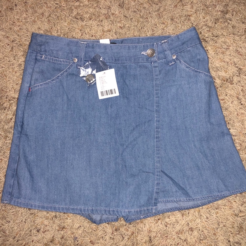 denim skort NWT!